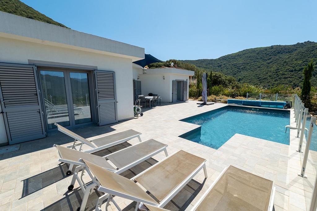 VILLAS A PRESA avec Option Véhicule Matra  Extérieur photo