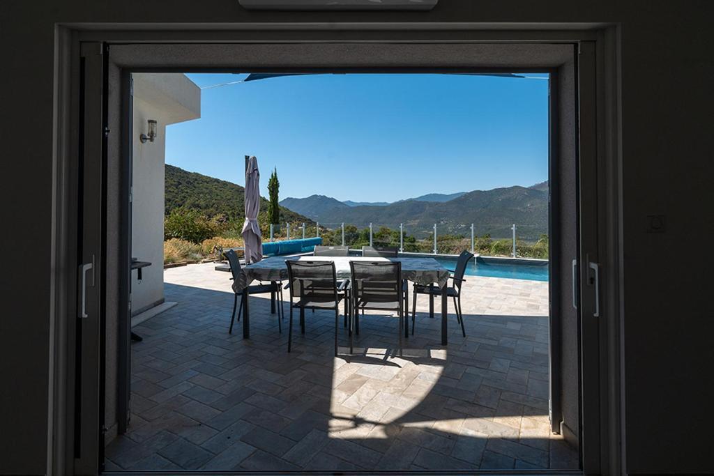 VILLAS A PRESA avec Option Véhicule Matra  Extérieur photo