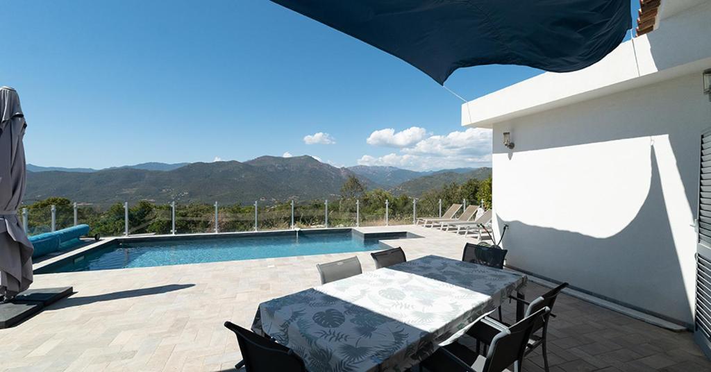 VILLAS A PRESA avec Option Véhicule Matra  Extérieur photo