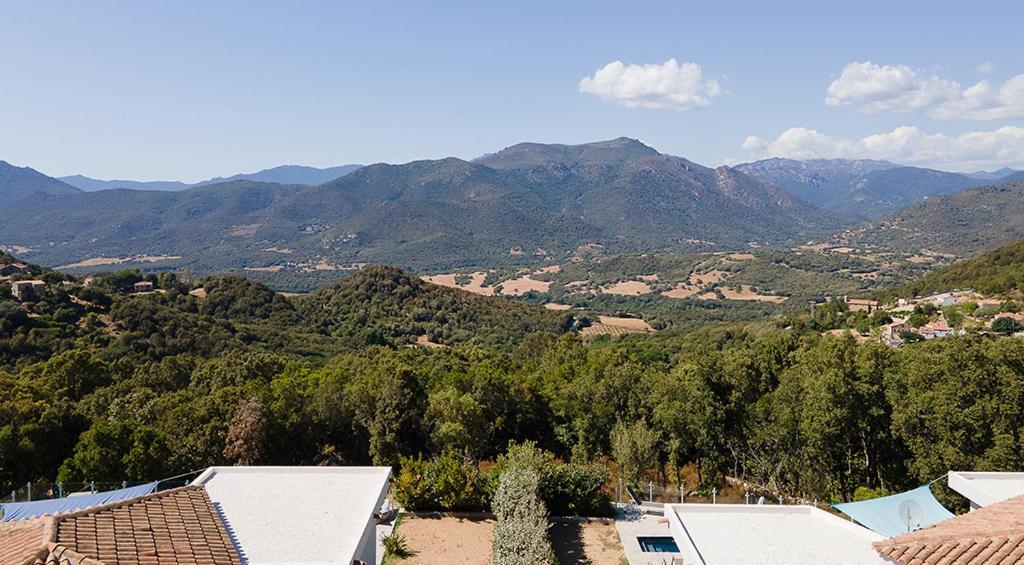 VILLAS A PRESA avec Option Véhicule Matra  Extérieur photo